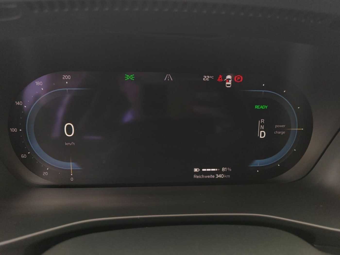 Volvo  Ultimate Recharge Pure Electric 2WD StandHZG