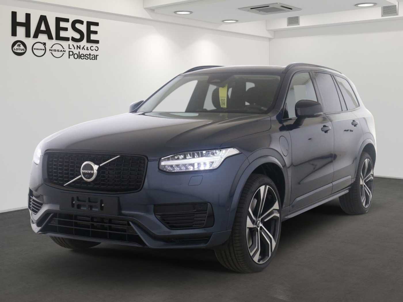 Volvo  Ultra Dark Plug-In Hybrid AWD T8 Twin Engin
