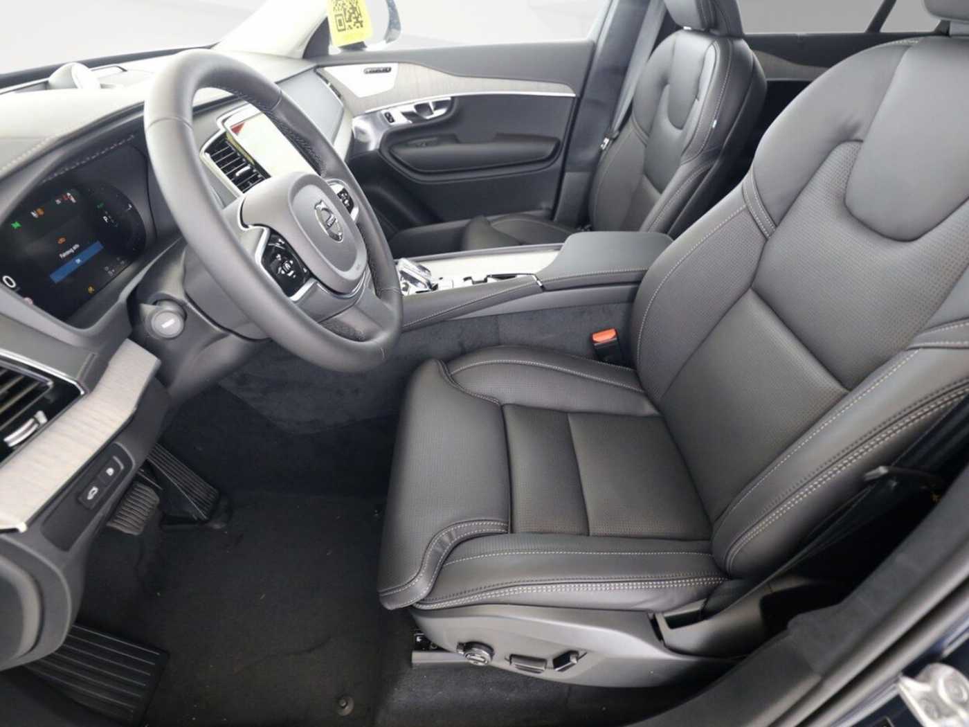 Volvo  Ultra Dark Plug-In Hybrid AWD T8 Twin Engin