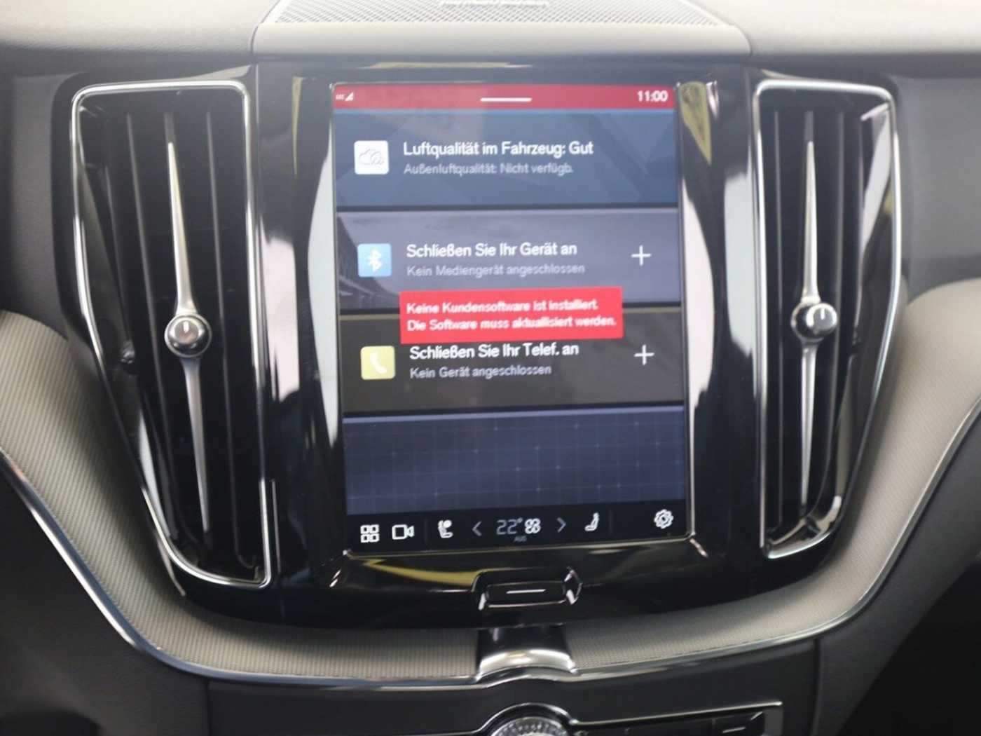 Volvo  T6 Plus Dark Recharge Plug-In Hybrid AWD EU