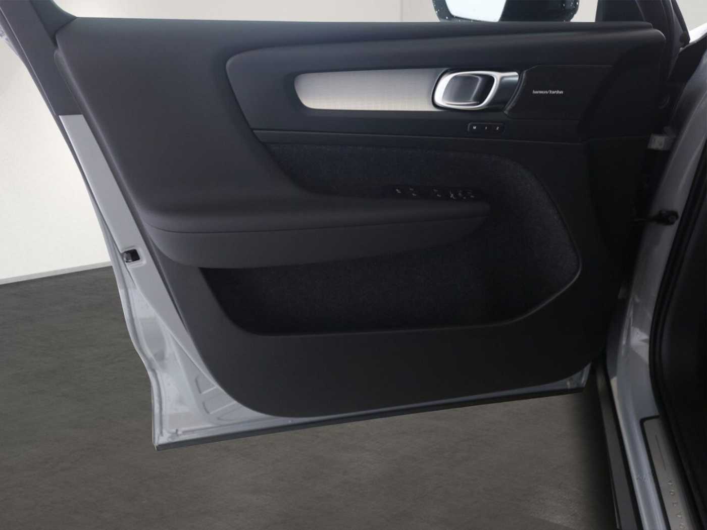 Volvo  Plus Dark B3 EU6e HarmanKardon Navi Digital