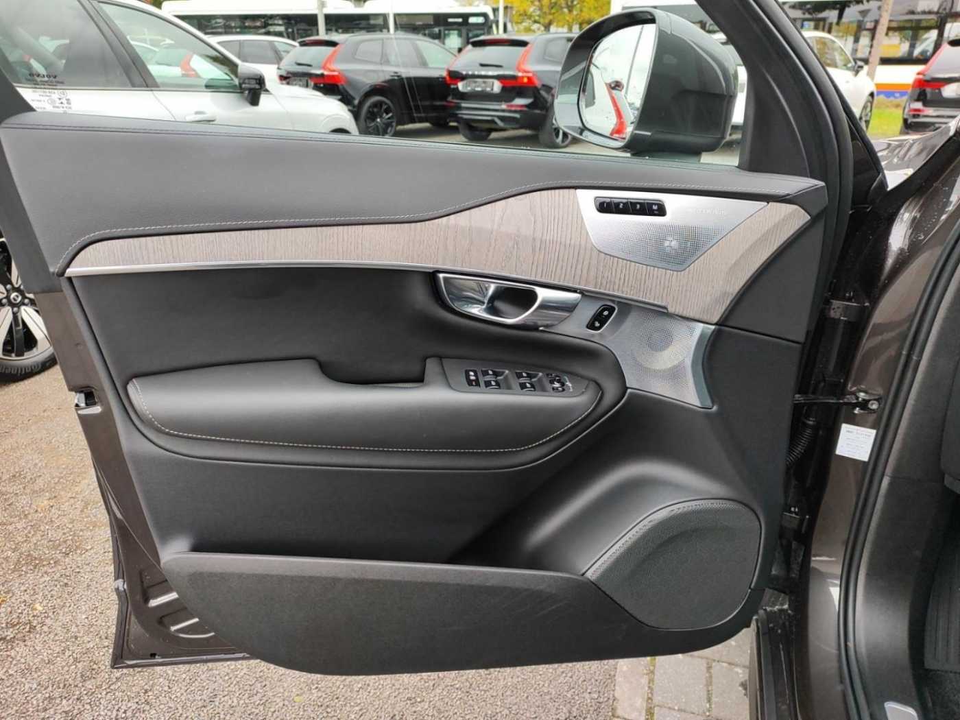 Volvo  T8 Ultimate Bright Plug-In Hybrid AWD EU6d