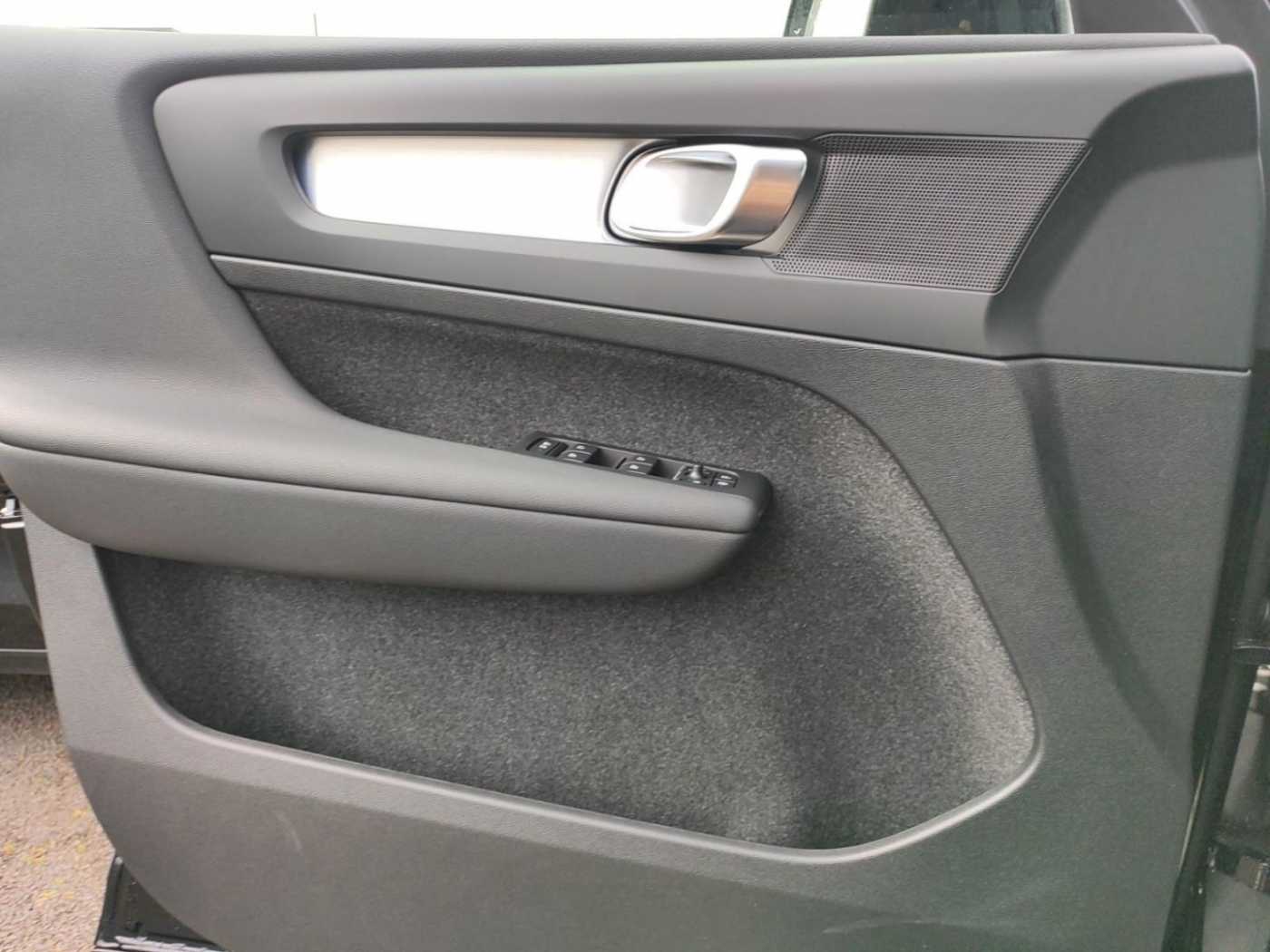 Volvo  Core 2WD B3 EU6d Navi digitales Cockpit Sou