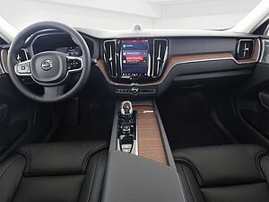 Volvo  Ultimate Dark, B4 AWD Mild Hybrid Diesel AH