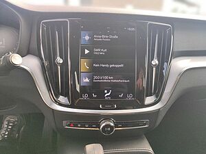 Volvo  T6 Inscription Expression Recharge Plug-In R