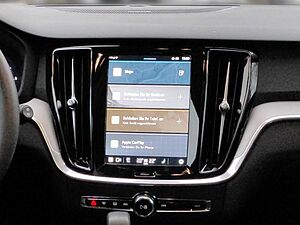 Volvo  Recharge T6 AWD Plug-In Hybrid Plus Dark Hea