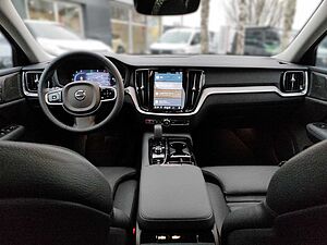 Volvo  Recharge T6 AWD Plug-In Hybrid Plus Dark Hea