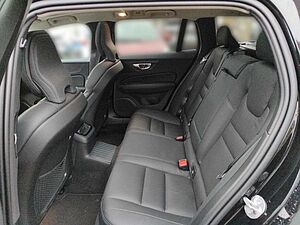 Volvo  Recharge T6 AWD Plug-In Hybrid Plus Dark Hea