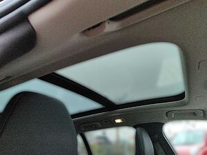 Volvo  Recharge T6 AWD Plug-In Hybrid Plus Dark Hea