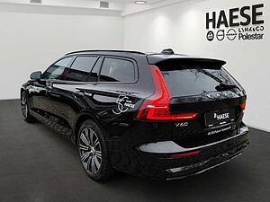 Volvo  Recharge T6 AWD Plug-In Hybrid Plus Dark Hea