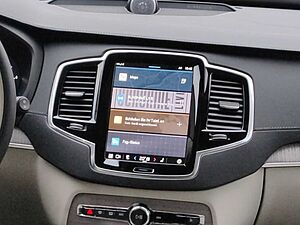 Volvo  Recharge T8 AWD Plug-In-Hybrid Ultra Dark *