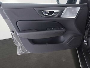 Volvo  Ultra Dark Plug-In Hybrid AWD T6 EU6d  HUD S