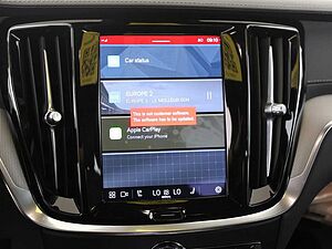 Volvo  Ultimate Dark AWD B5 EU6d HUD StandHZG AHK L