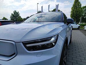 Volvo  P8 Twin R Design AWD HUD AHK El. Fondsitzve