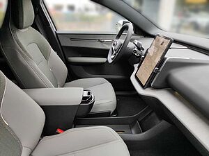 Volvo  Single Motor Extended Range Plus ***Pine***