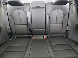 Volvo  Ultra Dark B4 EU6e AHK Leder Digitales Cock