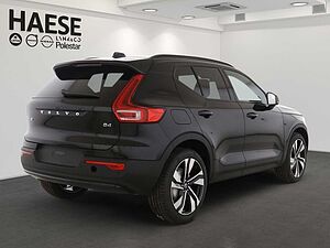Volvo  Ultra Dark B4 EU6e AHK Leder Digitales Cock