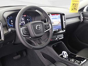 Volvo  Ultra Dark B4 EU6e AHK Leder Digitales Cock