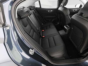 Volvo  T8 Ultimate Dark Recharge Plug-In Hybrid AWD