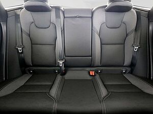 Volvo  T8 Plus Dark Recharge Plug-In Hybrid AWD EU