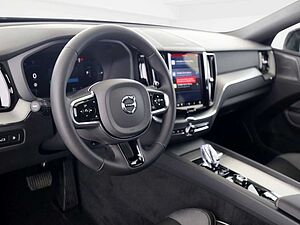 Volvo  T8 Plus Dark Recharge Plug-In Hybrid AWD EU