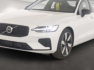 Volvo  T8 Ultimate Dark Recharge Plug-In Hybrid AWD
