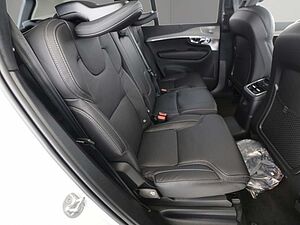 Volvo  T8 Ultra Bright Recharge Plug-In Hybrid AWD