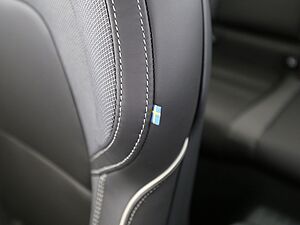 Volvo  T8 Ultimate Dark Recharge Plug-In Hybrid AWD