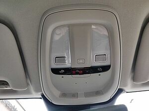 Volvo  B4 Plus Dark AWD Diesel Eu6d Leder Harman&K