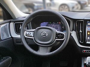 Volvo  T8 Ultra Dark Recharge Plug-In Hybrid AWD E
