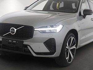 Volvo  T8 Ultra Dark Recharge Plug-In Hybrid AWD E