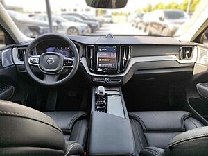 Volvo  T8 Ultra Dark Recharge Plug-In Hybrid AWD E