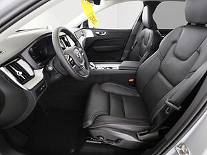 Volvo  T8 Ultra Dark Recharge Plug-In Hybrid AWD E