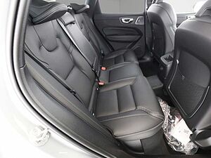 Volvo  T8 Ultra Dark Recharge Plug-In Hybrid AWD E