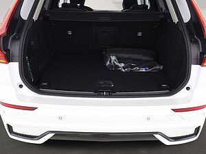 Volvo  T8 Ultra Dark Recharge Plug-In Hybrid AWD E