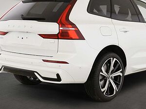 Volvo  T8 Ultra Dark Recharge Plug-In Hybrid AWD E