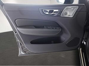 Volvo  T8 Ultra Black Edition Recharge Plug-In Hyb