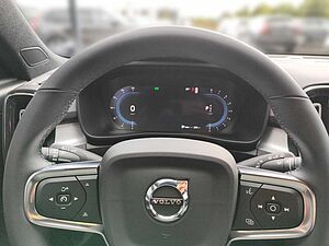 Volvo  B4 EU6d Plus Bright 2WD Memory Sitze Sounds
