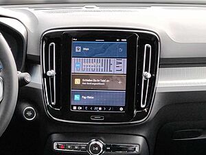 Volvo  B4 EU6d Plus Bright 2WD Memory Sitze Sounds