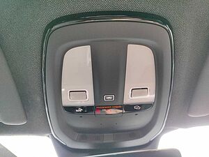 Volvo  B4 EU6d Plus Bright 2WD Memory Sitze Sounds