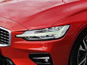 Volvo  T4 EU6d-T Lim. R Design StandHZG Navi Digita
