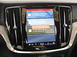 Volvo  Ultimate Dark AWD B5 Benzin EU6d HUD StandHZ