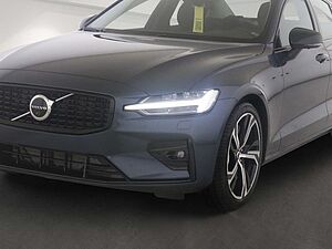 Volvo  Ultimate Dark AWD B5 Benzin EU6d HUD StandHZ