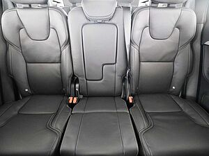 Volvo  Ultra Dark Plug-In Hybrid AWD T8 Twin Engin