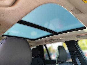 Volvo  Ultra Dark Plug-In Hybrid AWD T8 Twin Engin