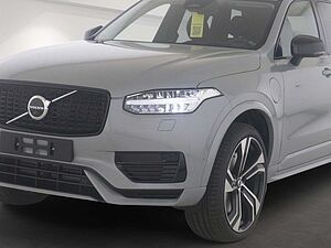 Volvo  T8 Ultra Dark Recharge Plug-In Hybrid AWD E