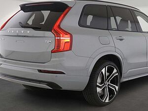 Volvo  T8 Ultra Dark Recharge Plug-In Hybrid AWD E