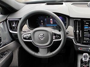 Volvo  T6 Plus Dark Recharge Plug-In Hybrid AWD EU6