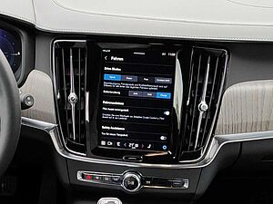 Volvo  T6 Plus Dark Recharge Plug-In Hybrid AWD EU6