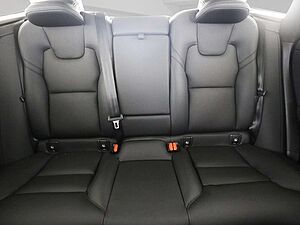 Volvo  T6 Plus Dark Recharge Plug-In Hybrid AWD EU